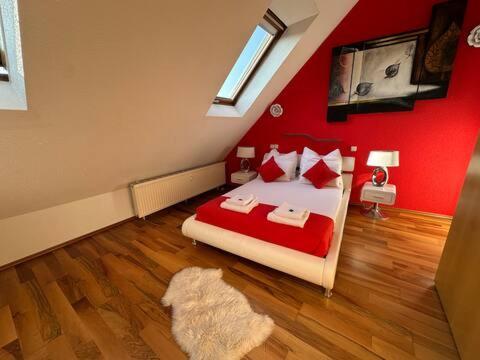 Zentrale Maisonette Mit Buero & Parkplatz 그리스하임 외부 사진